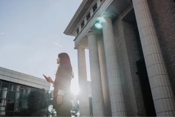 Integrated investment banking pathways